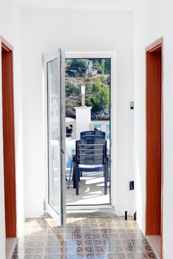 Seaside Secluded Apartments Cove Tvrdni Dolac, Hvar - 2997 Gdinj Dış mekan fotoğraf